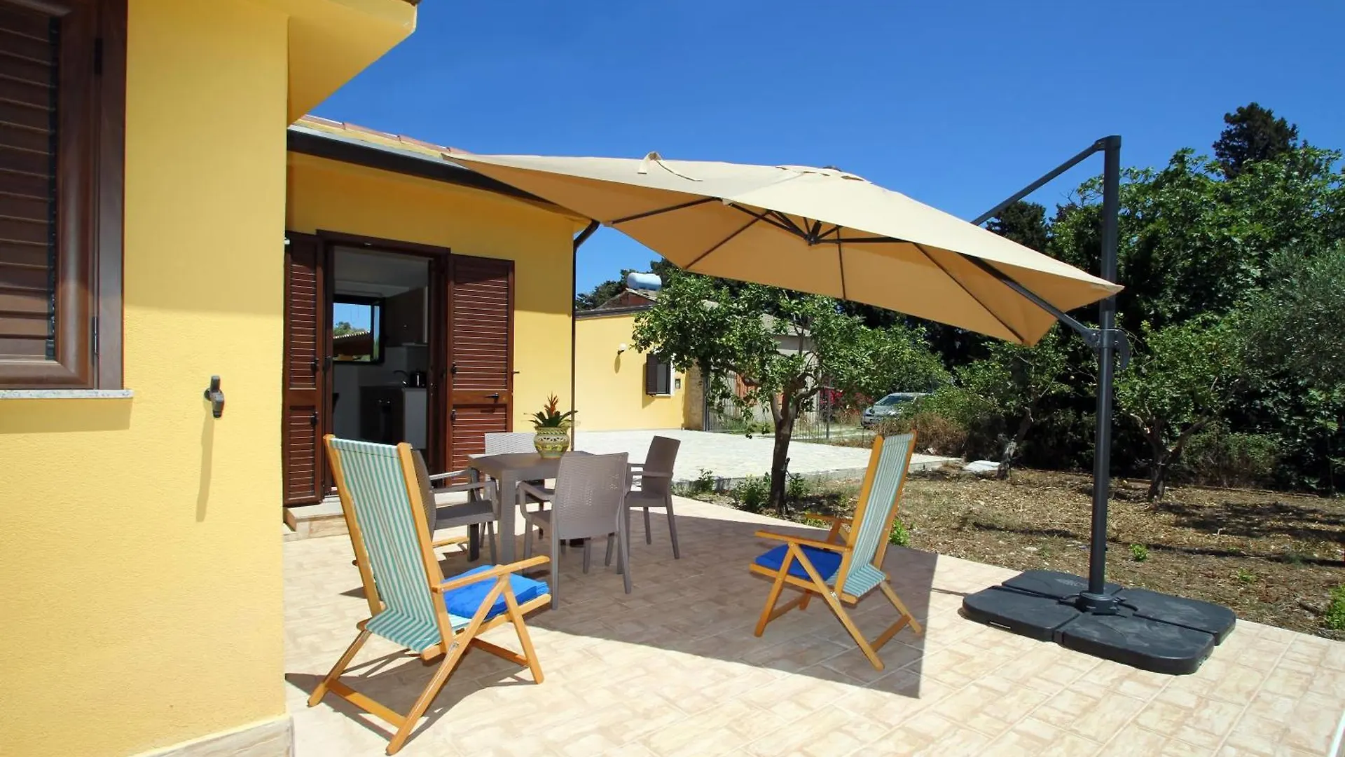 Holiday home Rifugio Sul Mare 100M Dalla Spiaggia, Nel Verde Caronia Marina Italy