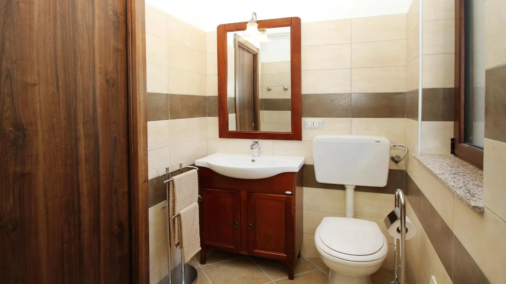 Holiday home Rifugio Sul Mare 100M Dalla Spiaggia, Nel Verde Caronia Marina Italy
